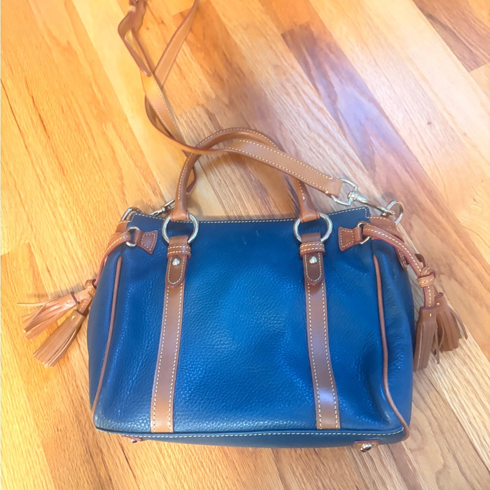 Vintage Dooney & Bourke Navy and Tan Satchel - Picture 2 of 3
